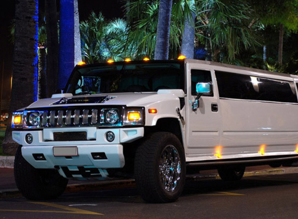 Rugby White Hummer Limo Hire